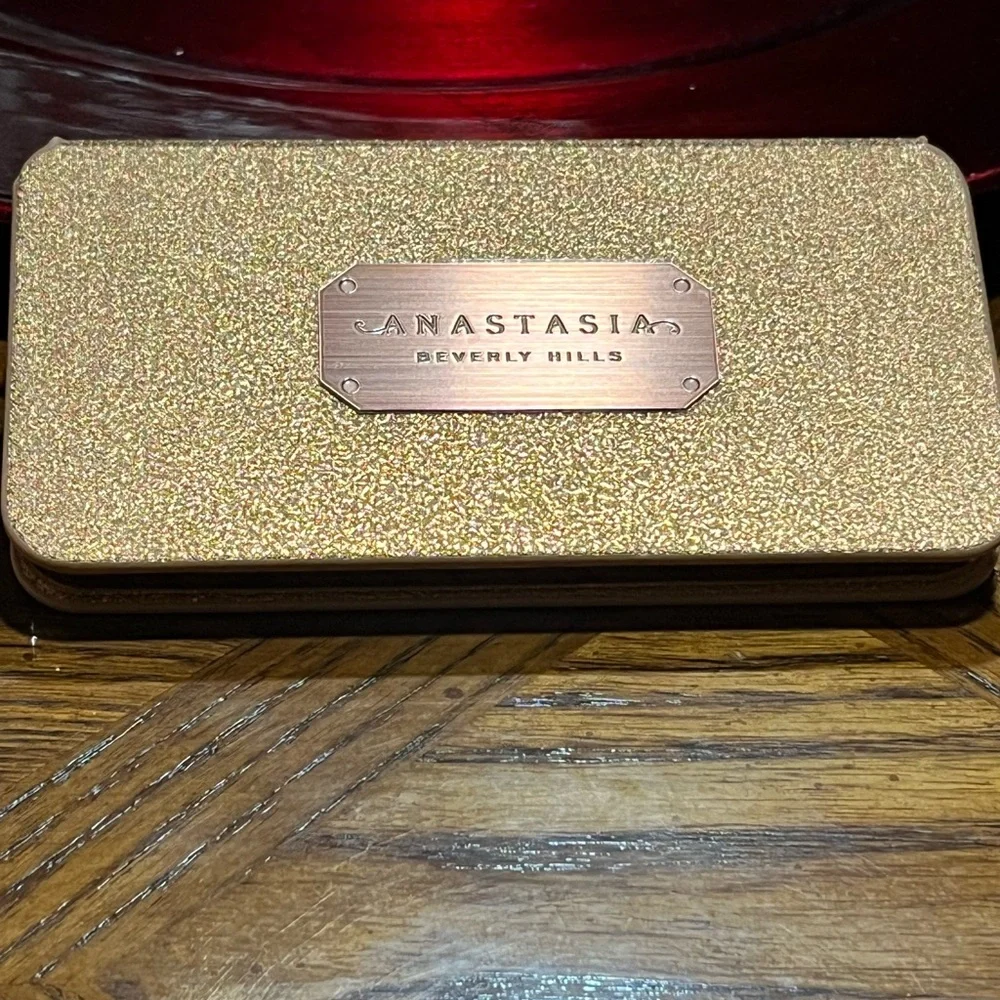 Anastasia Beverly Hills Face Palette